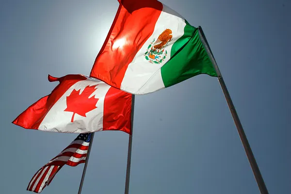 Mexico: Nền Kinh Tế Đi Thuê Tăng Trưởng