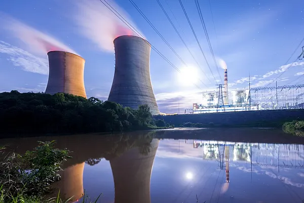 Centrus Về $102: Mỹ Không Làm Uranium Nữa?